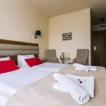 אתר נופש Koral Live קולובז'ג
