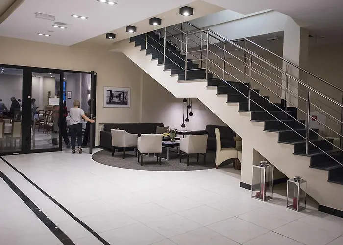 Koral Live 3* קולובז'ג