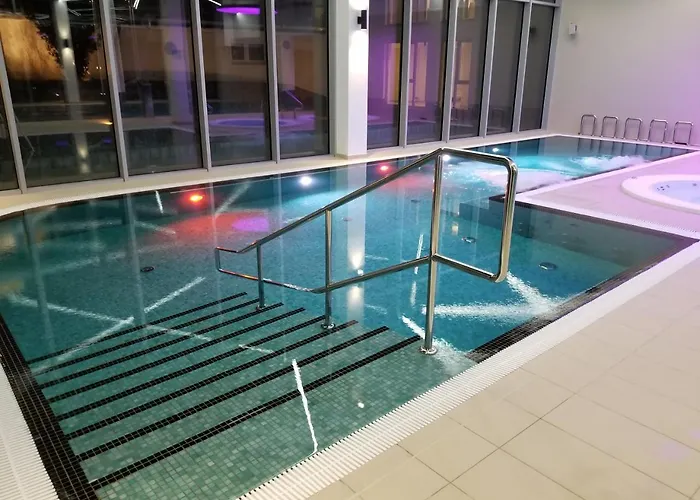 منتجع Koral Live